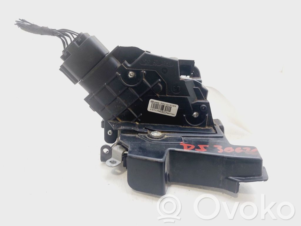 Cerradura de puerta delantera   3M5AR21813ER