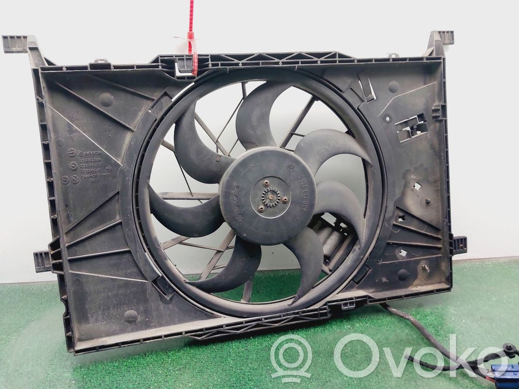 Mercedes-Benz B W245 Ventilator electric răcire radiator