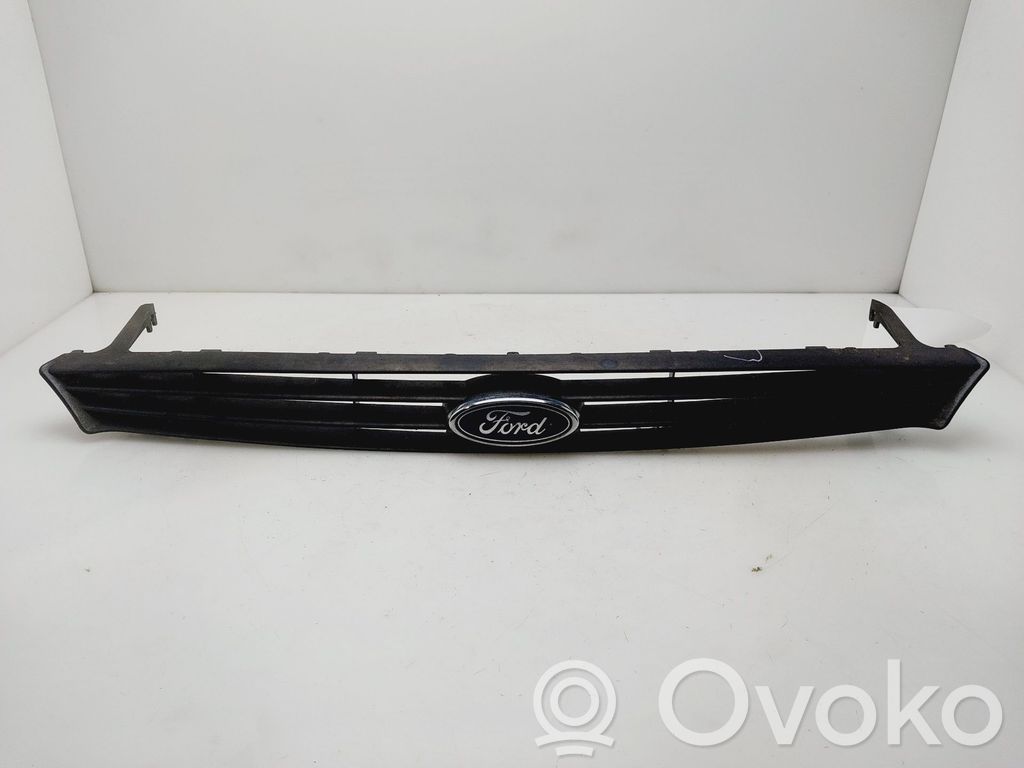 Ford Focus Front grill 