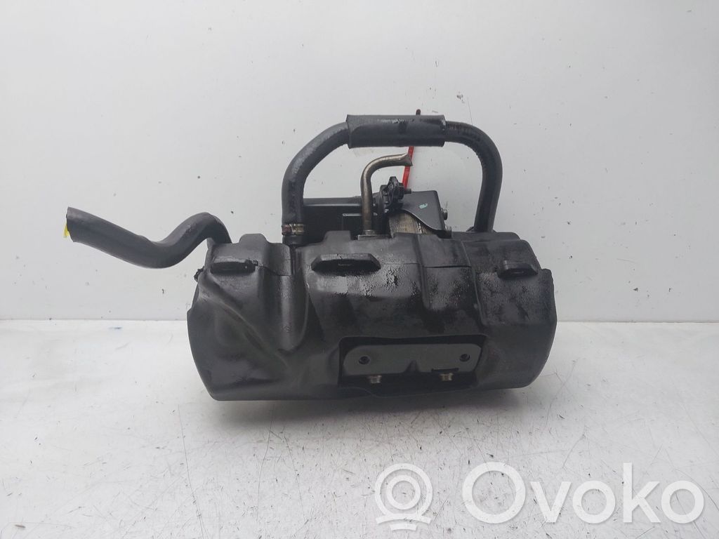 Ohjaustehostimen pumppu   9682185480