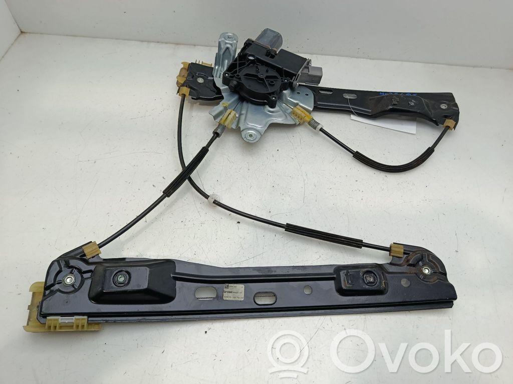 Opel Insignia A Macara ușă față cu motor