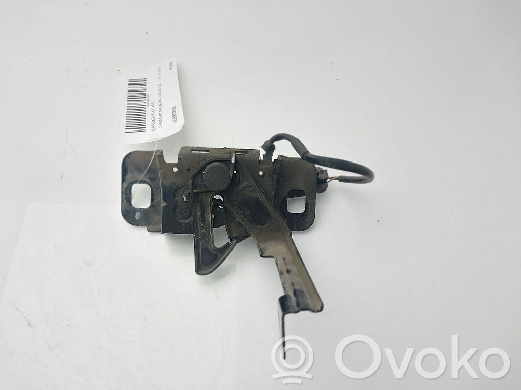 Chevrolet Cruze Serrure de capot