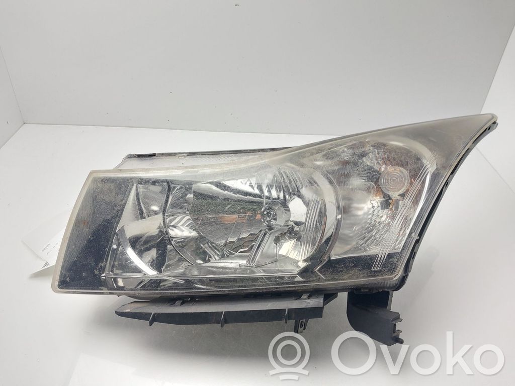 Chevrolet Cruze Scheinwerfer 