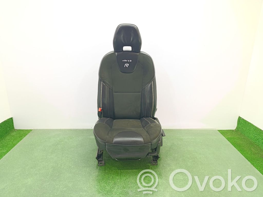 Volvo V40 Kuljettajan istuin 