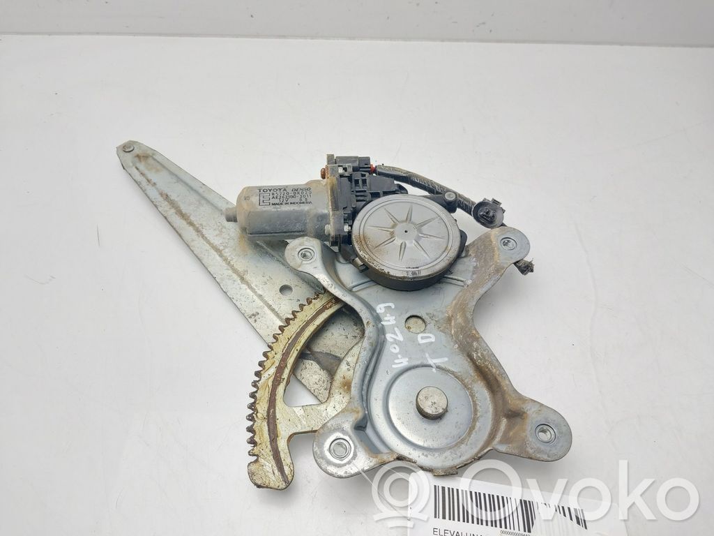Toyota Hilux (AN10, AN20, AN30) Macara geam spate manuală 