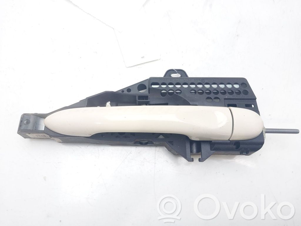 Renault Captur Manecilla externa puerta trasera 