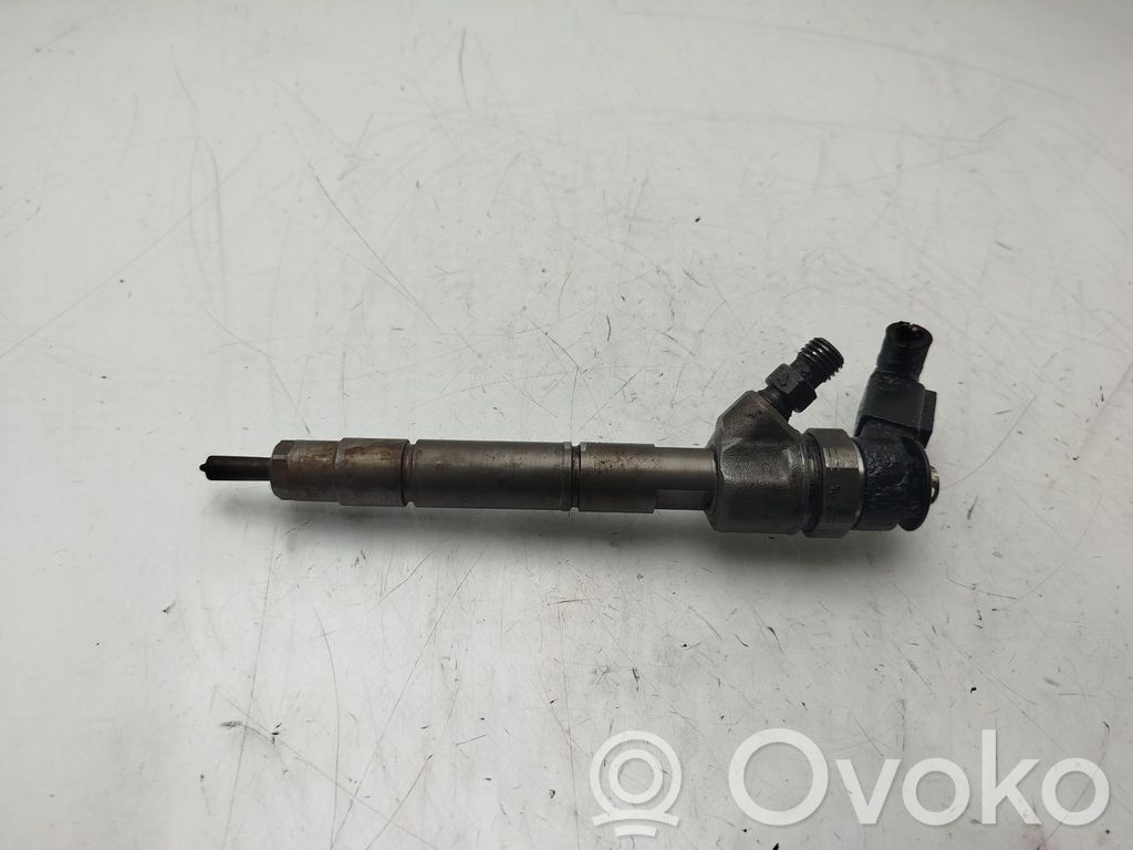 Mercedes-Benz B W245 Injector combustibil 