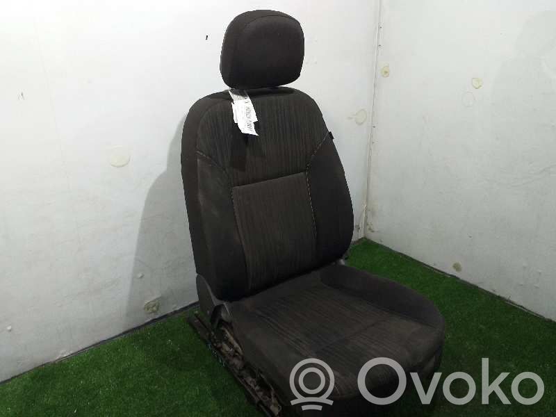 Opel Astra J Kuljettajan istuin 
