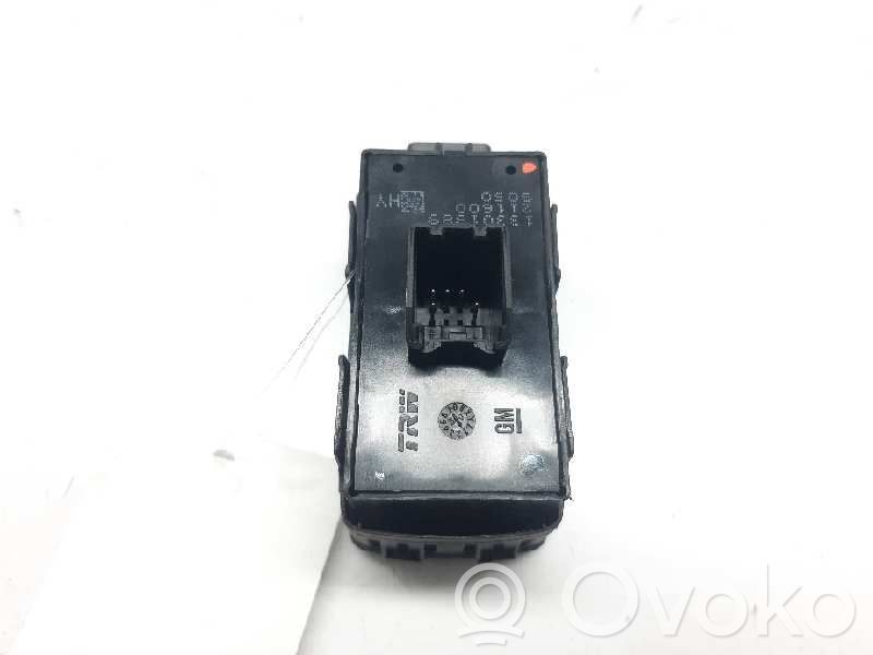 Opel Insignia A Interruptor del elevalunas eléctrico 