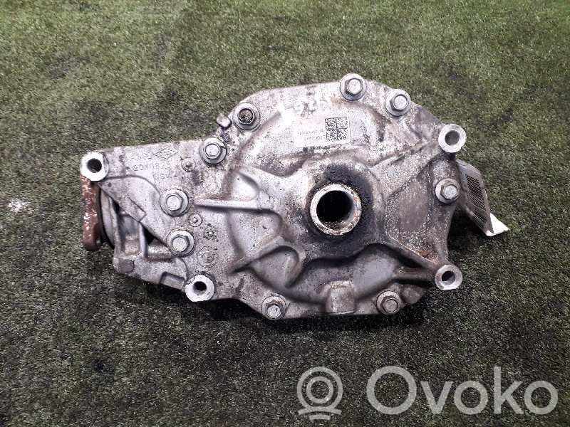 Front differential   2010825