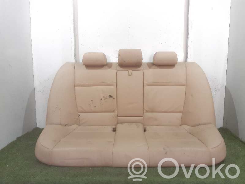 Asiento trasero   52207118754