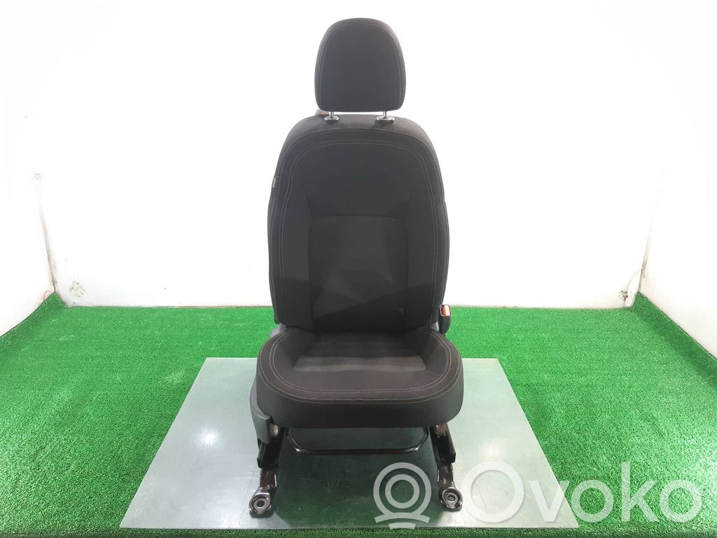 KIA Sportage Etumatkustajan istuin