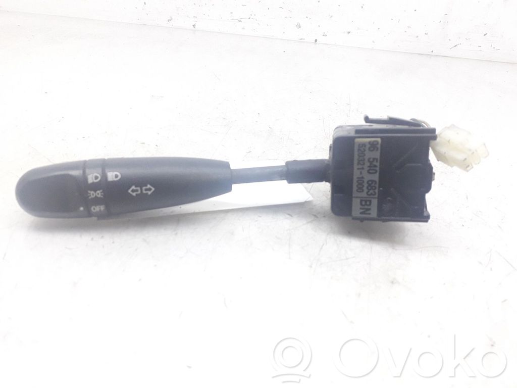 Chevrolet Kalos Light switch 