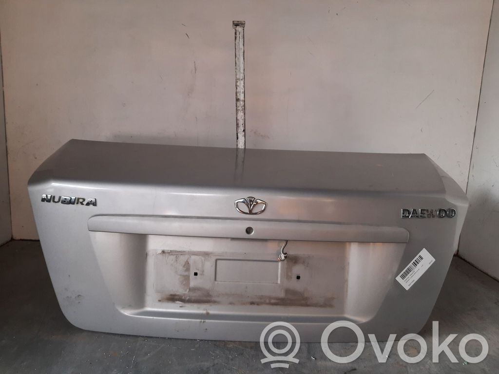 Daewoo Nubira Puerta del maletero/compartimento de carga 