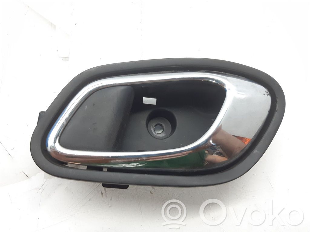 Manecilla interna puerta trasera   83613A2000