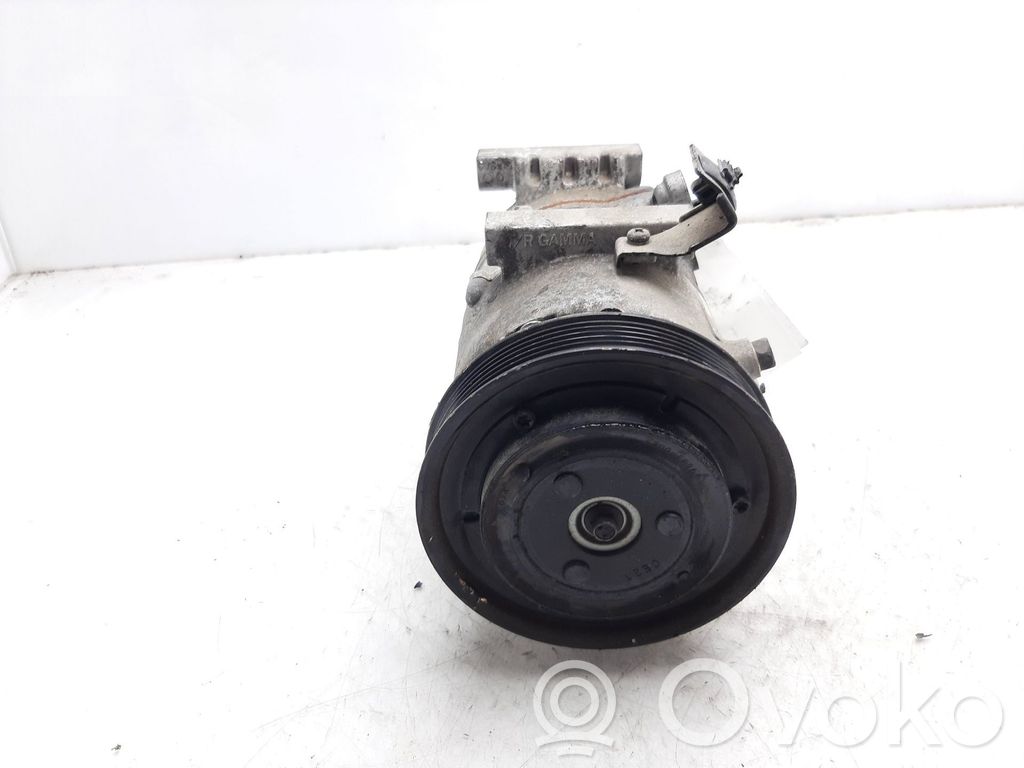 KIA Carens III Compresor (pompă) aer condiționat (A/C)
