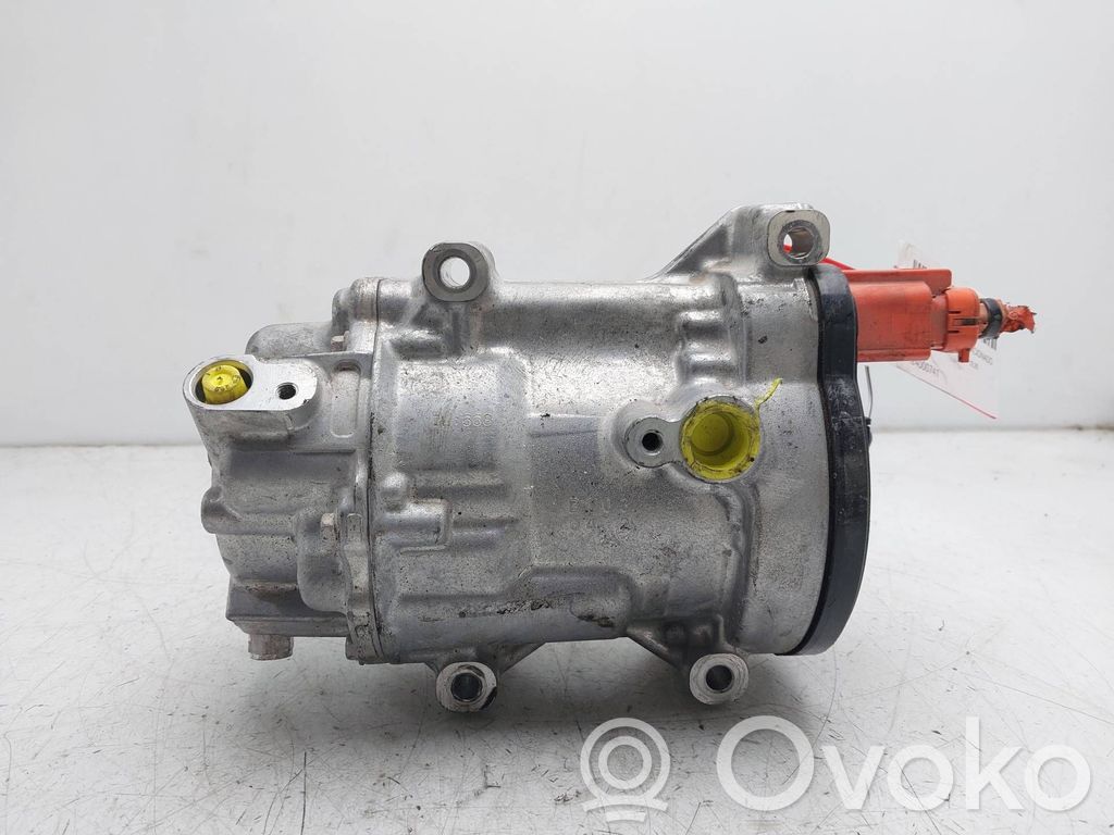 Toyota Yaris Compressore aria condizionata (A/C) (pompa)