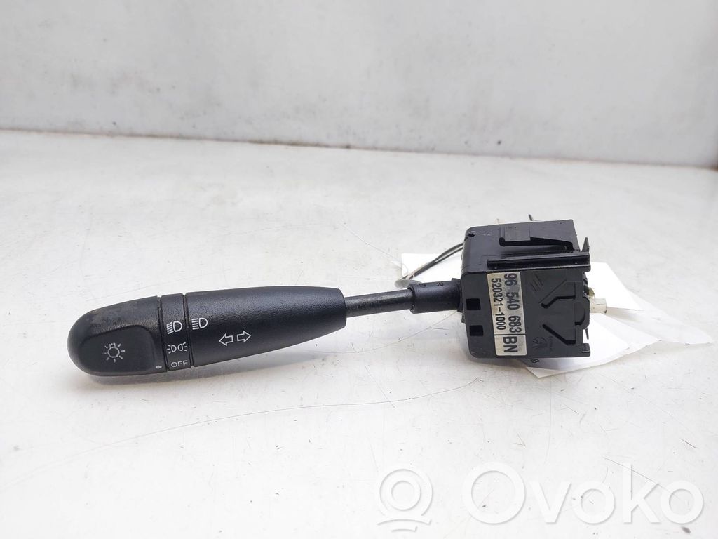 Interruptor de luz   96540683