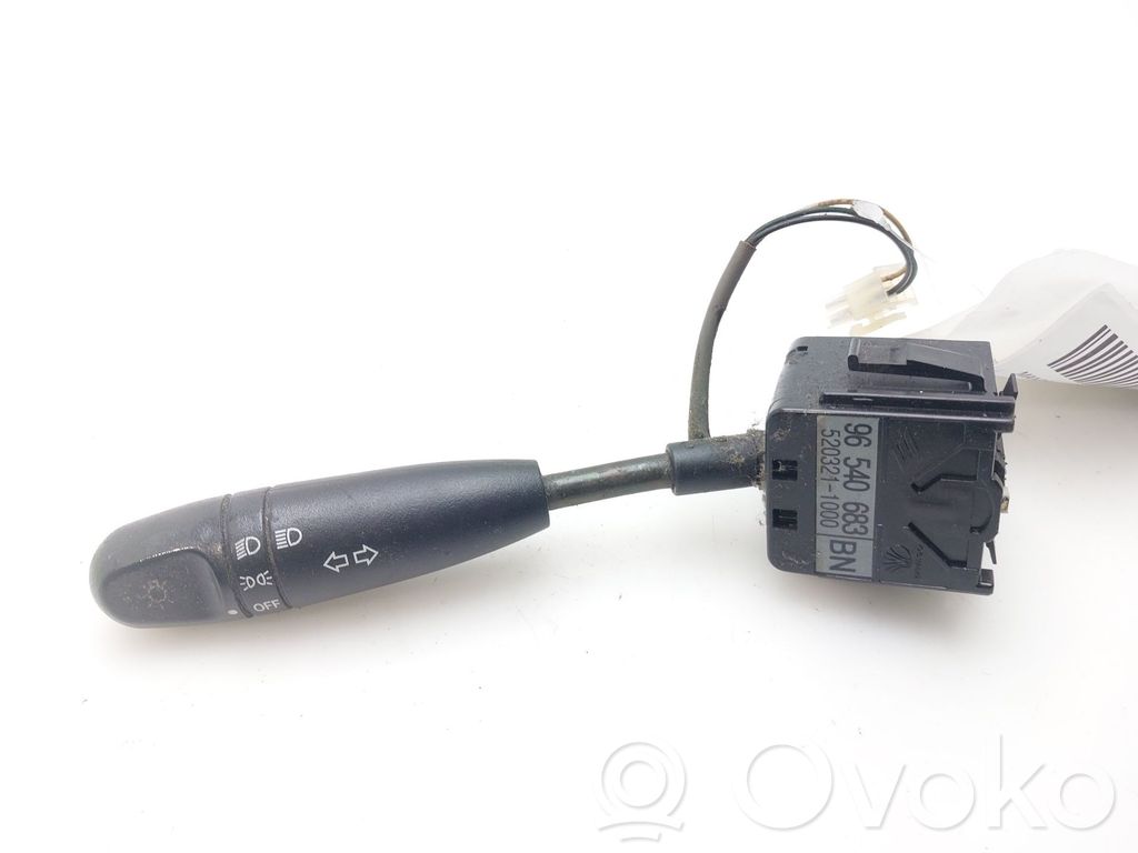 Lichtschalter   96540683