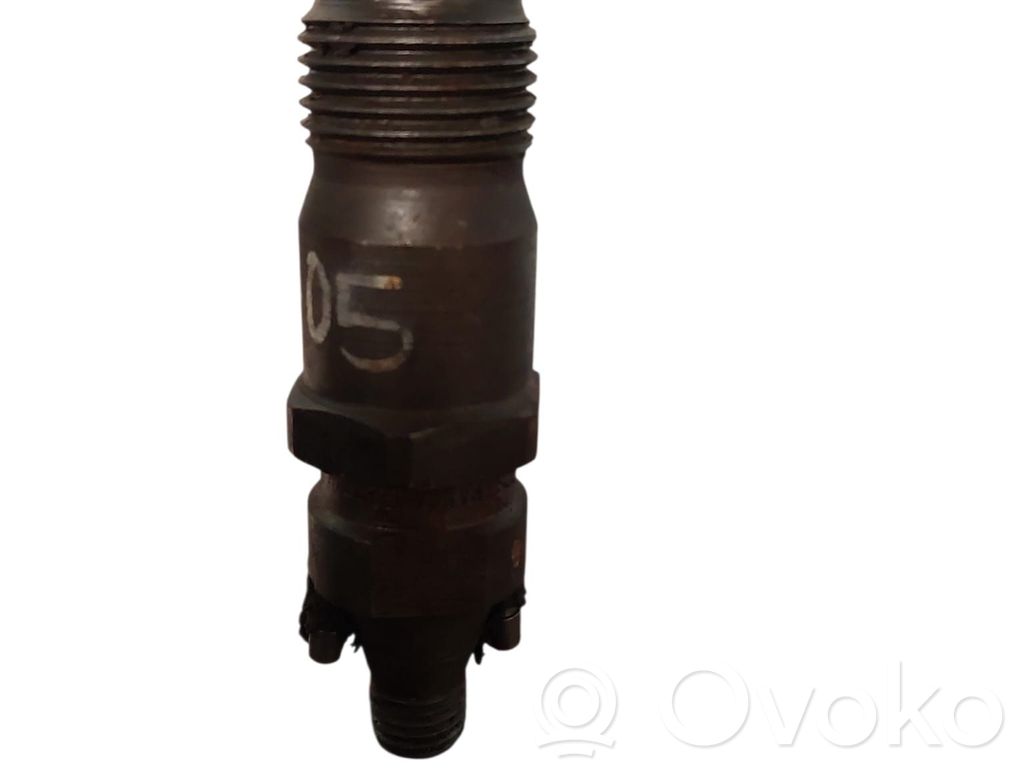 Nissan Primera Injector combustibil 
