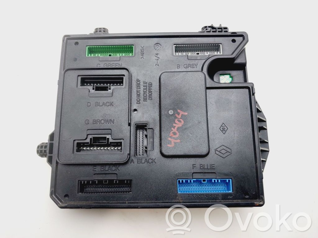 Renault Fluence Module de fusibles 