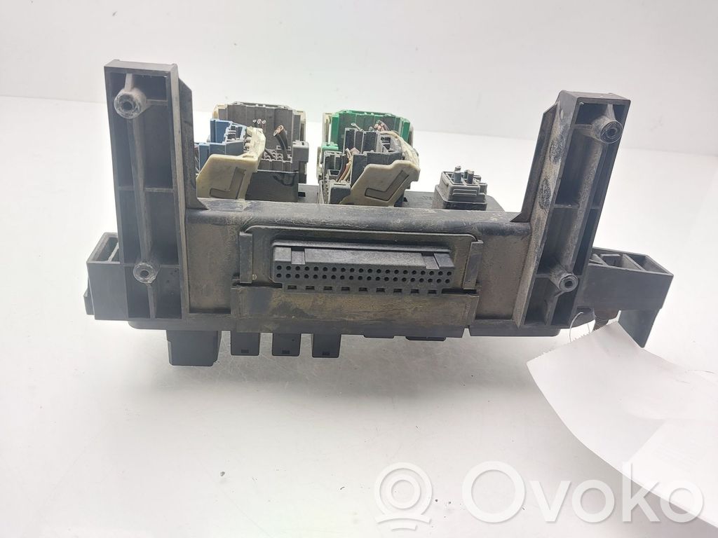 Chrysler 300 - 300C Fuse module 