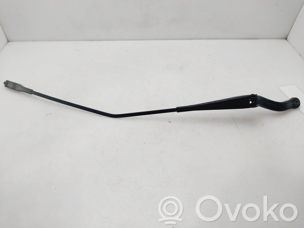 Opel Corsa D Wischerarm vorne 