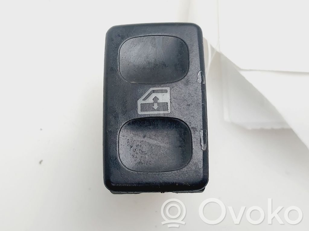 Seat Ibiza II (6k) Przyciski szyb 