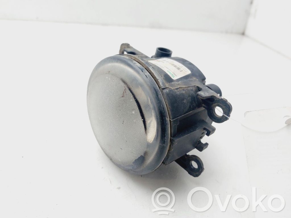 Etusumuvalo   4R8315200AA