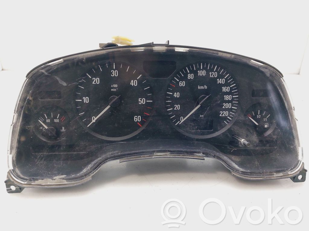 Opel Astra G Nopeusmittari (mittaristo) 