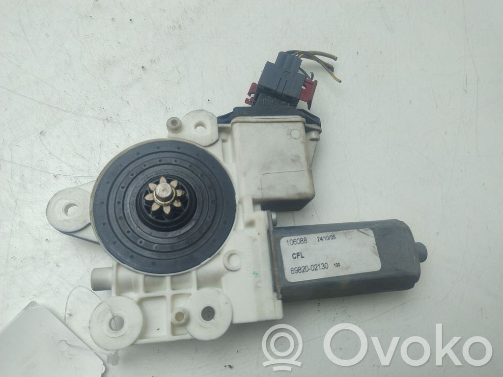 Toyota Corolla E120 E130 Silnik regulatora szyby drzwi przednich 