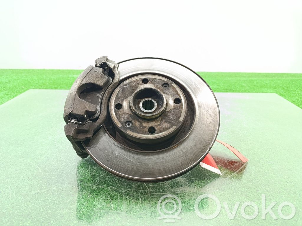 Citroen C4 Cactus Front wheel hub spindle knuckle 