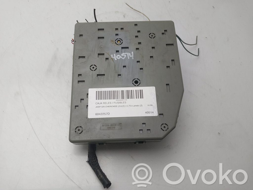 Jeep Grand Cherokee Fuse module 