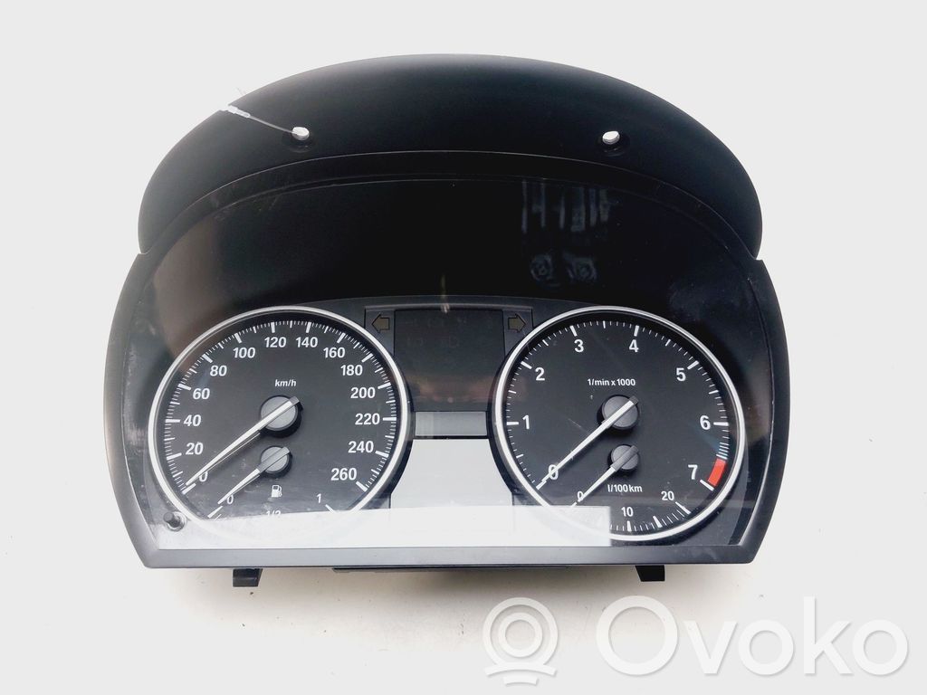 BMW 3 E90 E91 Nopeusmittari (mittaristo) 