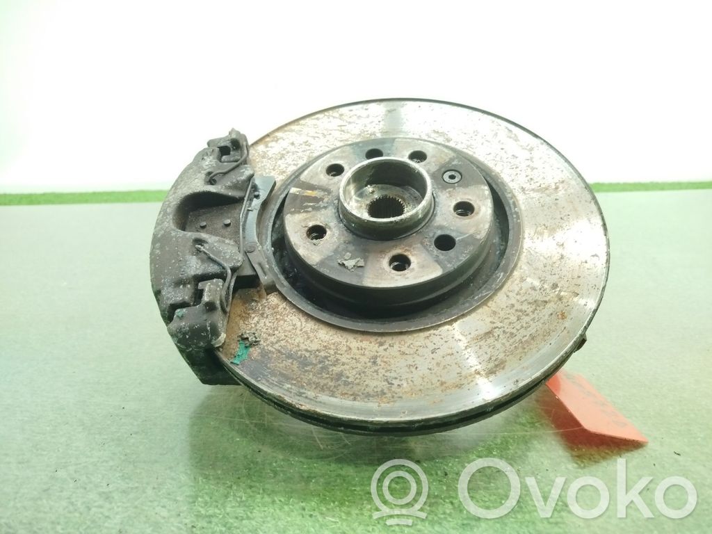 Opel Zafira B Fuso a snodo con mozzo ruota anteriore 