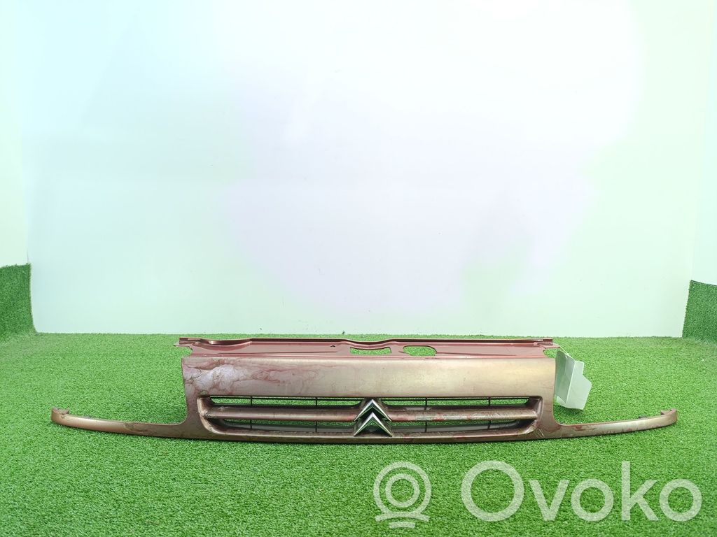 Citroen Saxo Front grill 