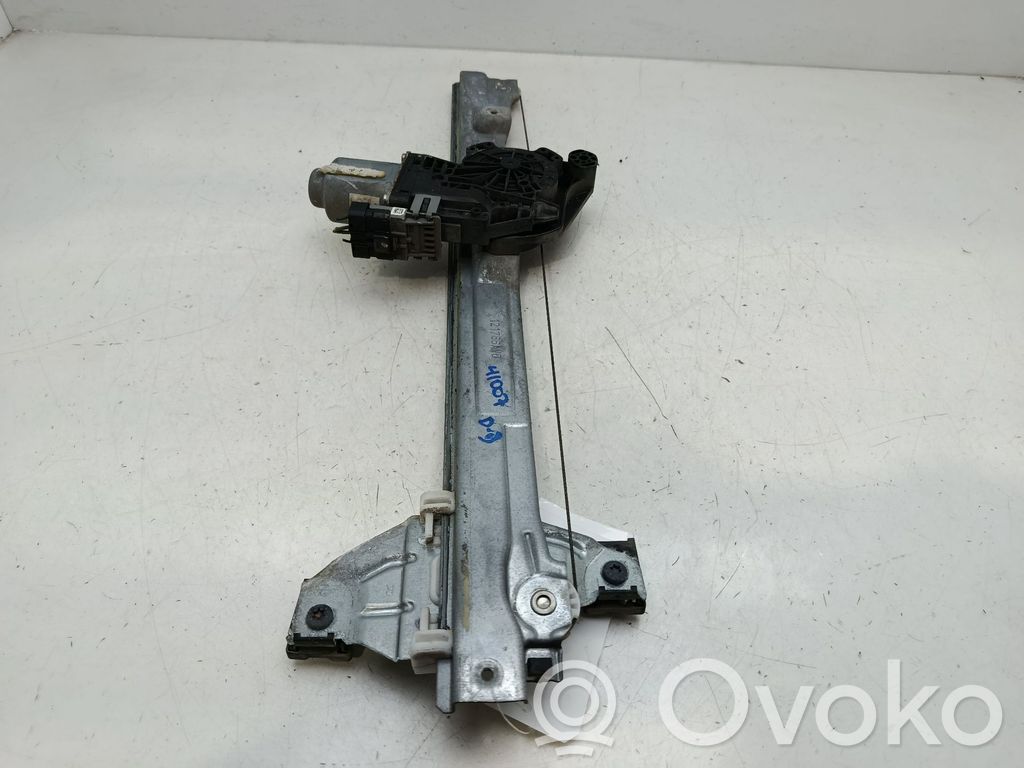 Citroen C4 I Alzacristalli della portiera anteriore con motorino 