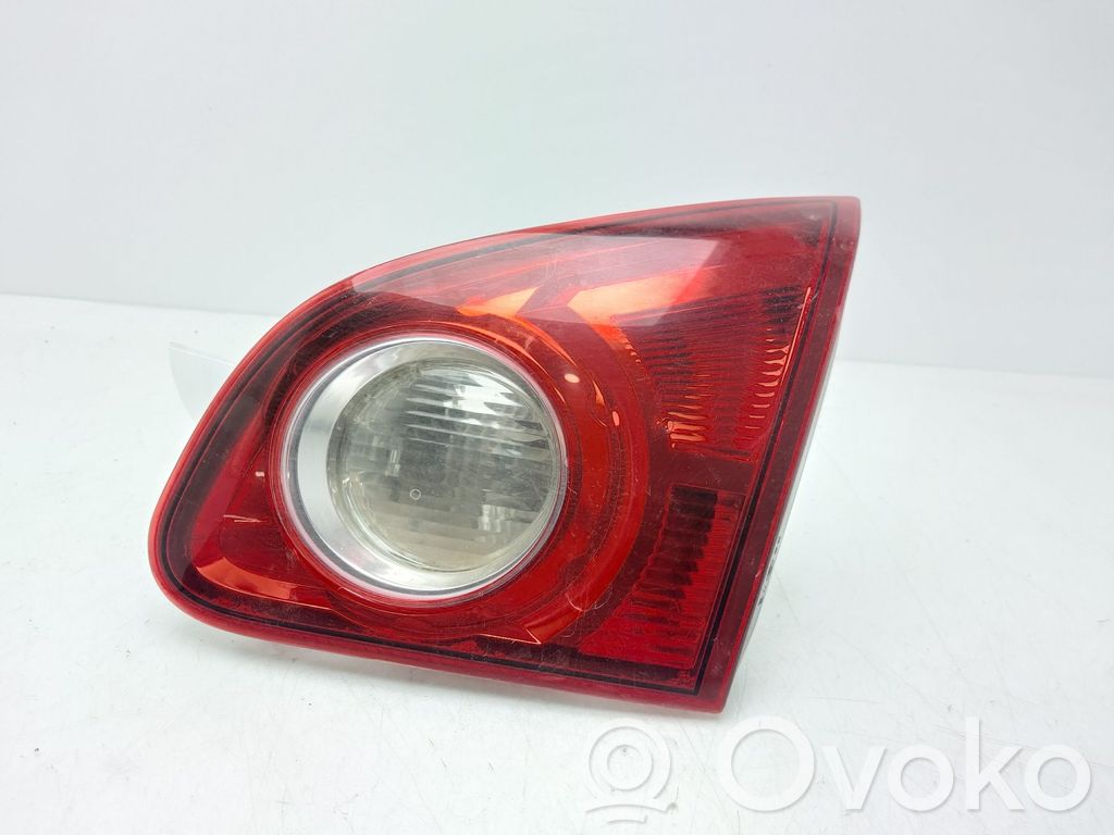 Nissan Qashqai Luci posteriori del portellone del bagagliaio