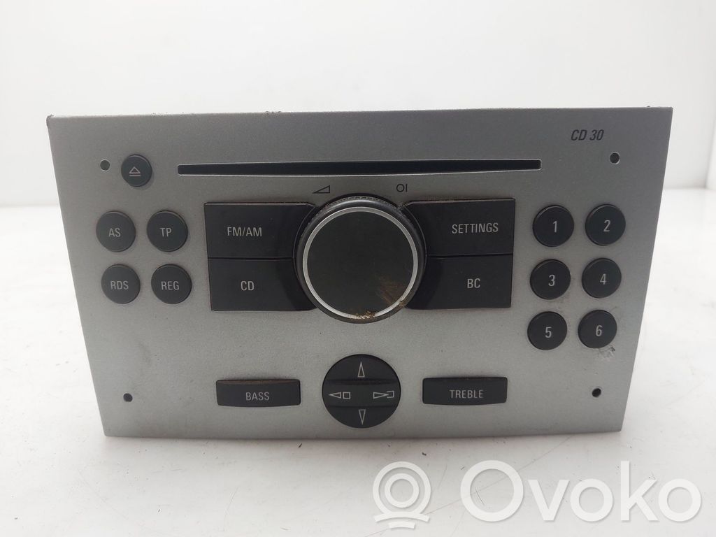 Panel / Radioodtwarzacz CD/DVD/GPS   13190855