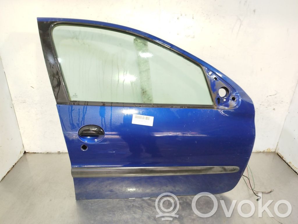 Drzwi przednie   9004K5