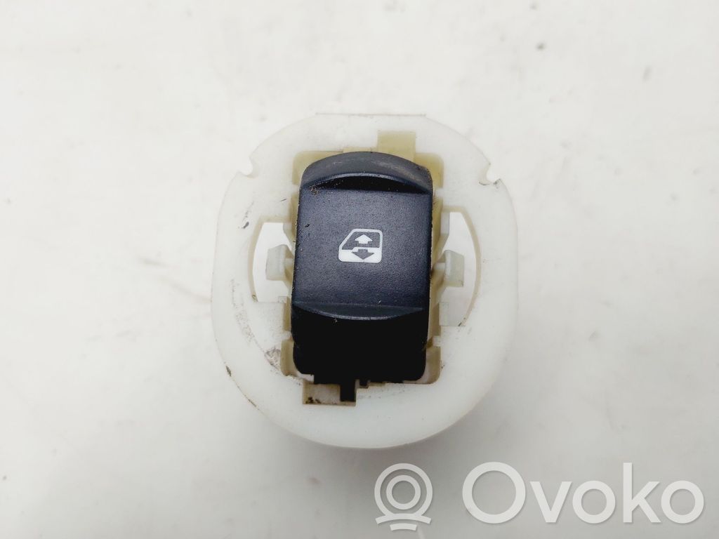 Renault Megane II Interruttore di controllo dell’alzacristalli elettrico 