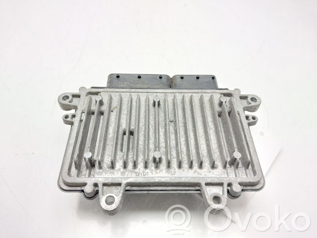 Mercedes-Benz B W245 Unitate/modul de control motor 