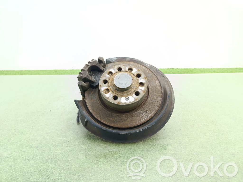 Pivot de moyeu arrière   1K0505436AE