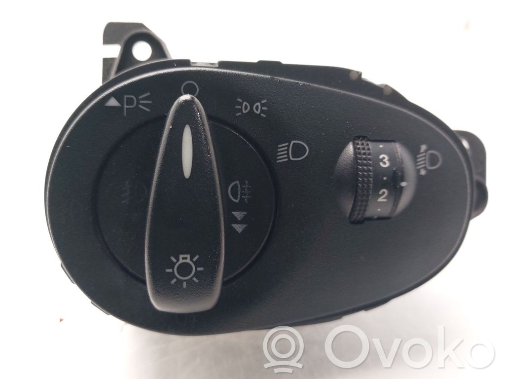 Ford Focus Lukturu slēdzis 