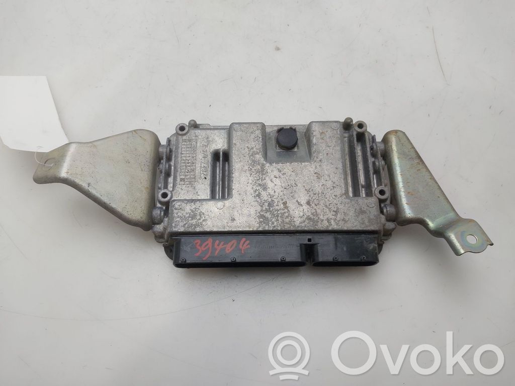 Unidad de control/módulo del motor   896610U111