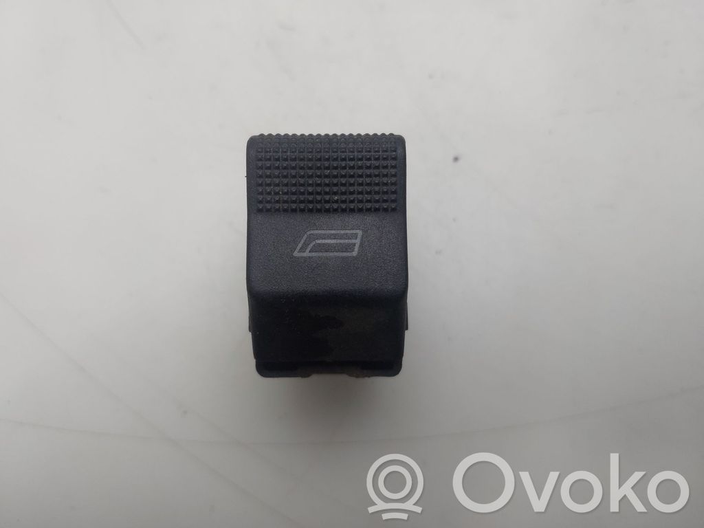 Seat Ibiza II (6k) Electric window control switch 