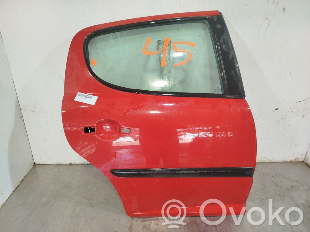 Peugeot 207 Galinės durys 