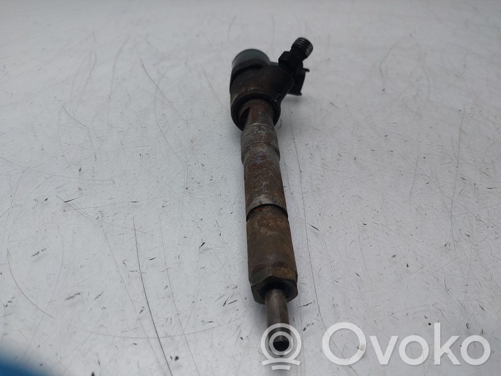 Inyector de combustible   0445110351