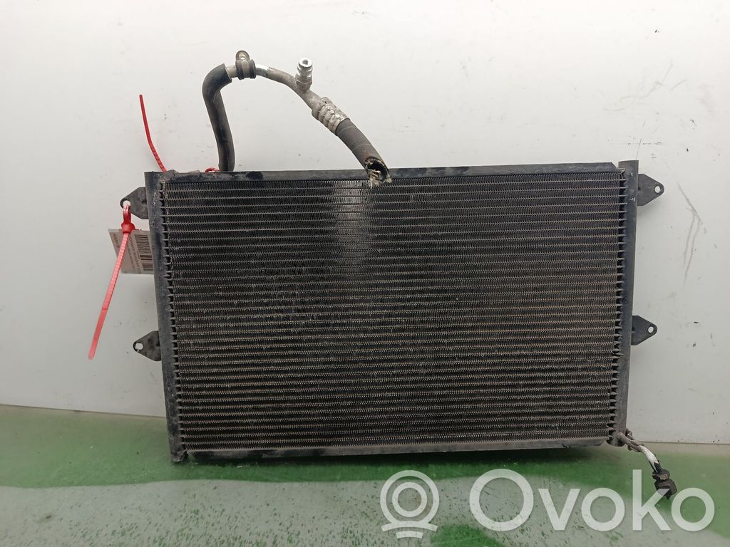 Seat Cordoba (6K) Radiator răcire A/C (condensor) 