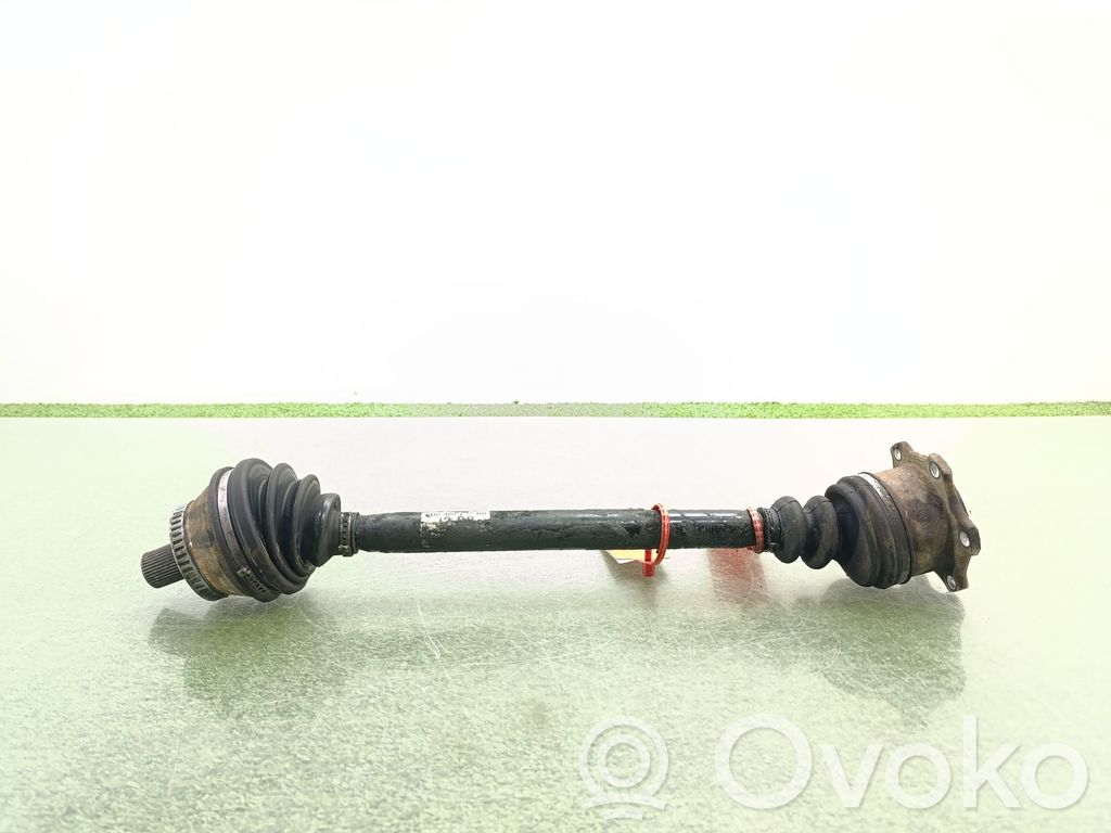 Audi A4 S4 B5 8D Etuvetoakseli 